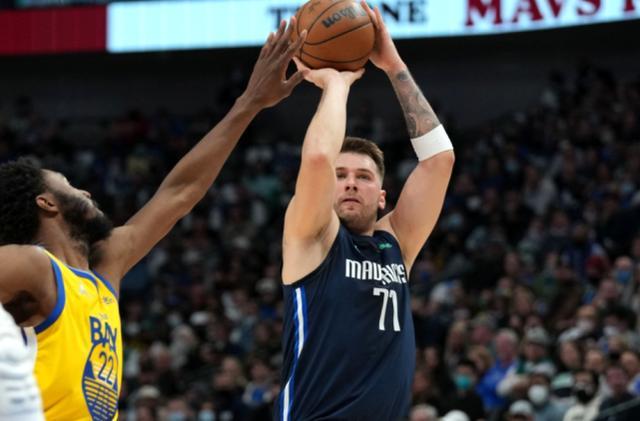 国队的教鞭 国队的教鞭